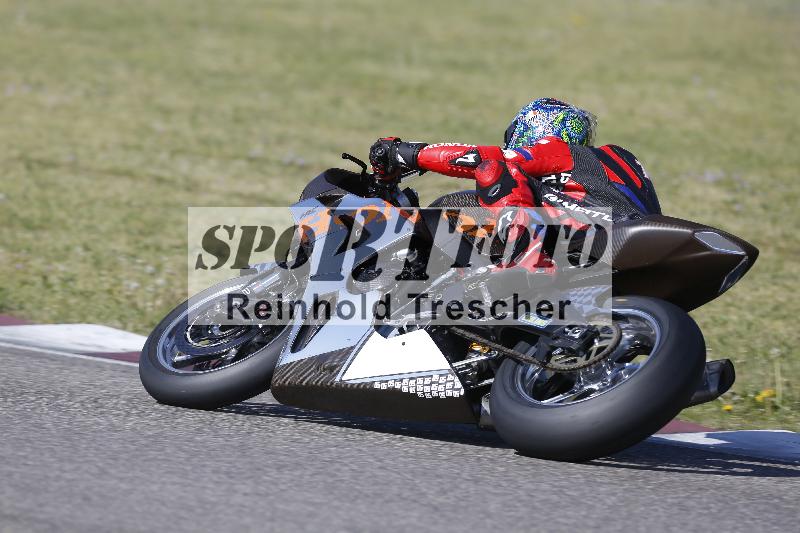 /10 20.04.2026  Pluess Moto Sport ADR/Freies Fahren/113